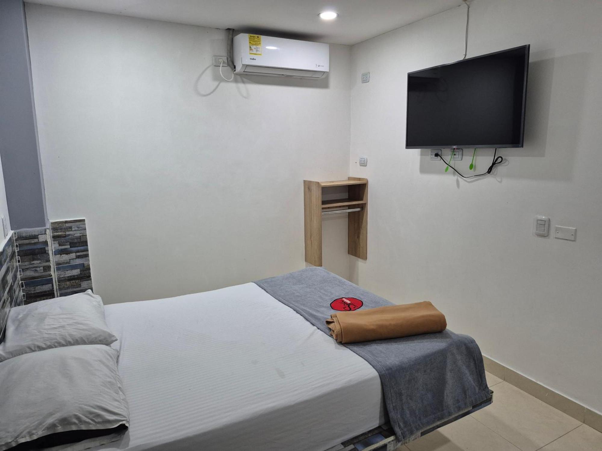 Hotel Spa Laureles Медельїн Екстер'єр фото