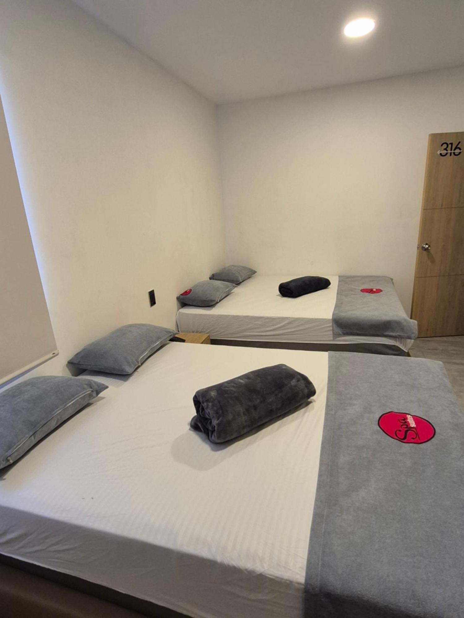 Hotel Spa Laureles Медельїн Екстер'єр фото